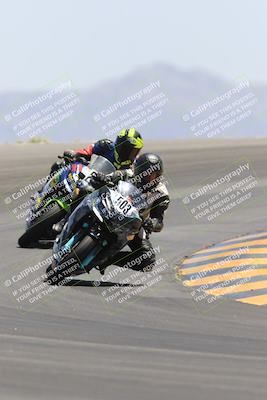 media/May-14-2023-SoCal Trackdays (Sun) [[024eb53b40]]/Turn 12 (1145am)/